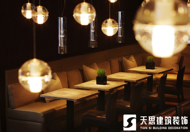 <a href=http://www.172138.cn/anli/ target=_blank class=infotextkey>合肥工裝</a>公司